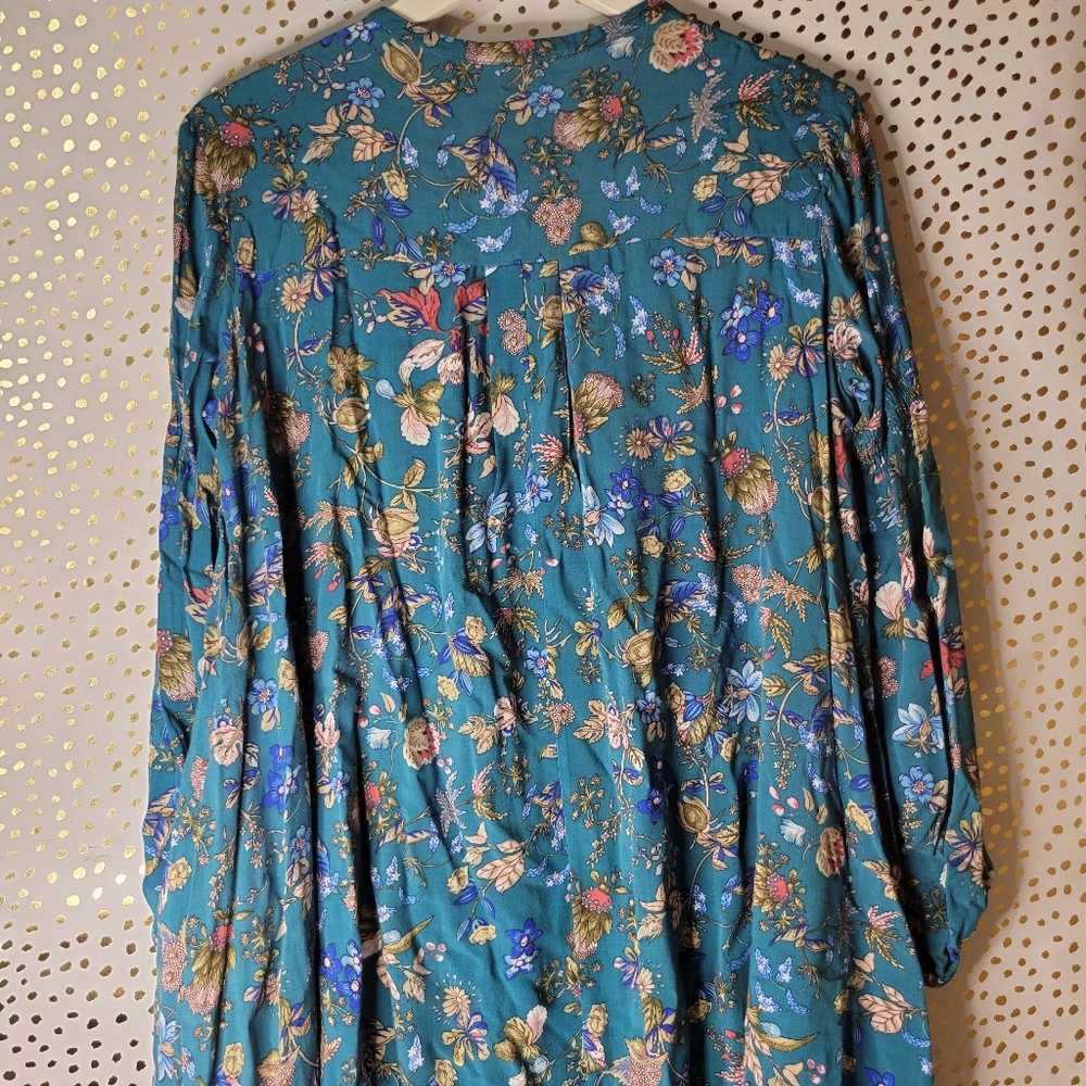 {3/$20} Umgee Floral Blouse in Teal and Multicolor - Picture 5 of 5